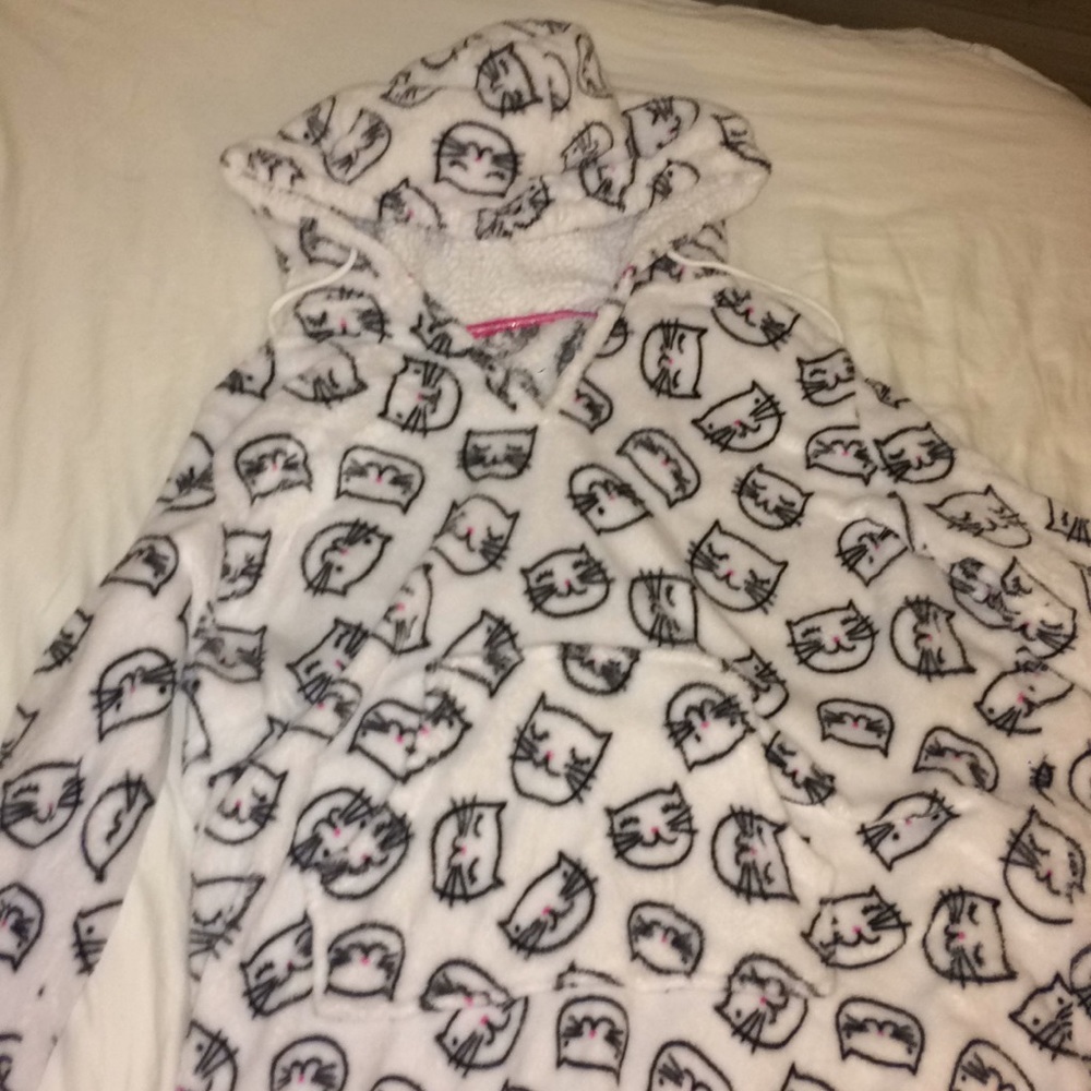 Comfy gown